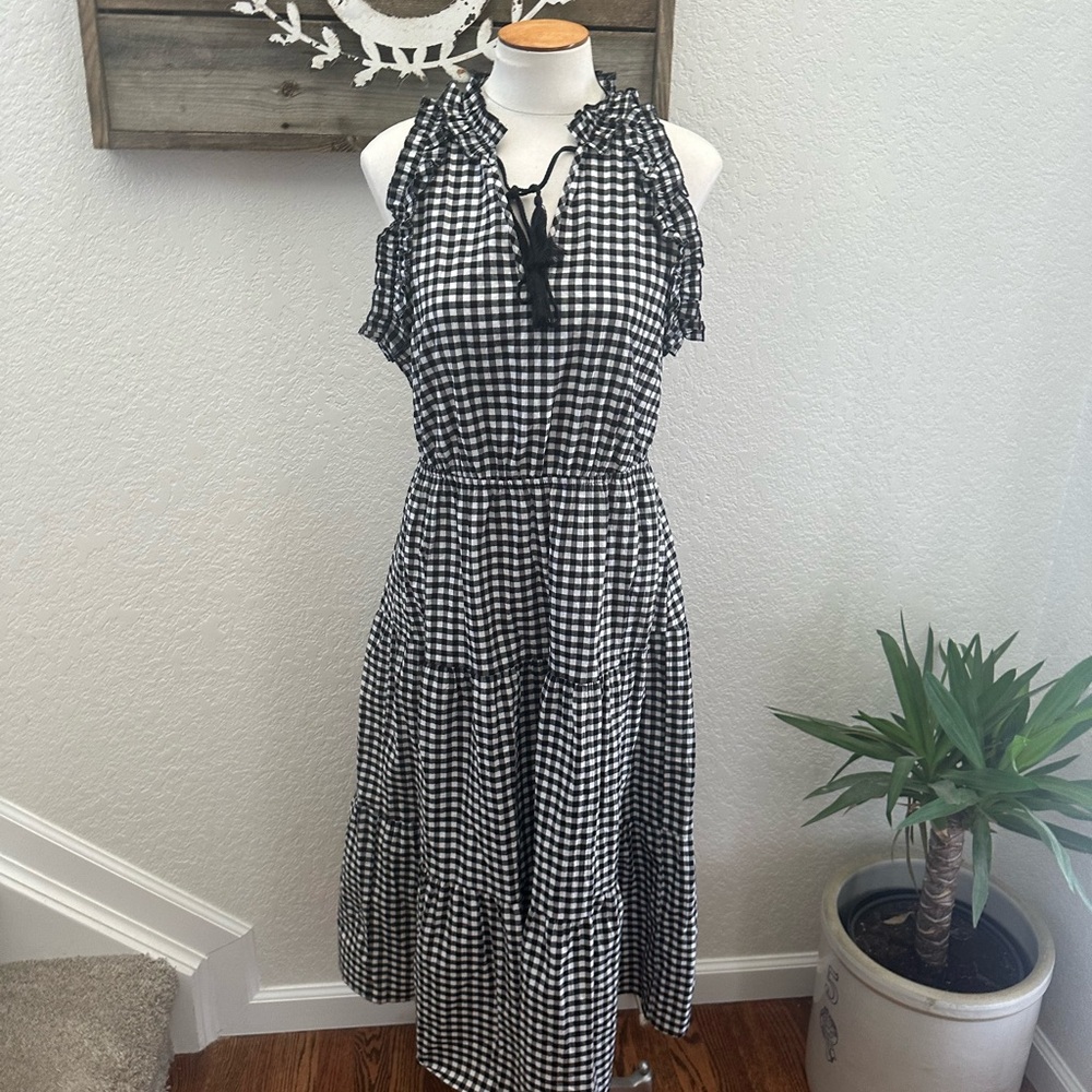 Who What Wear Black and White Gingham Midi Dress